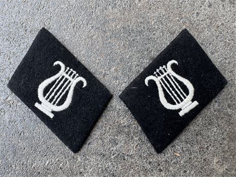 Music School Collar Tabs, Ex Bob Hritz
