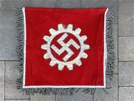 DAF (Deutsche Arbeit Front) Trumpet Banner