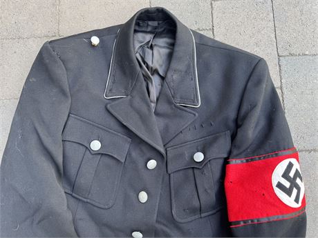 SS Officer Uniform, Stripped