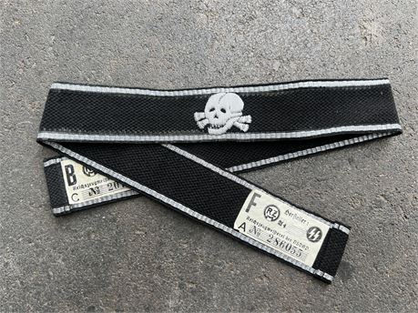 Bullion Totenkopf Skull Cuffband, Double Tagged