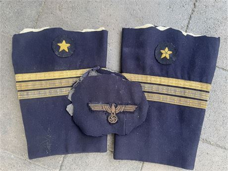 Navy Commander's Uniform Insignia