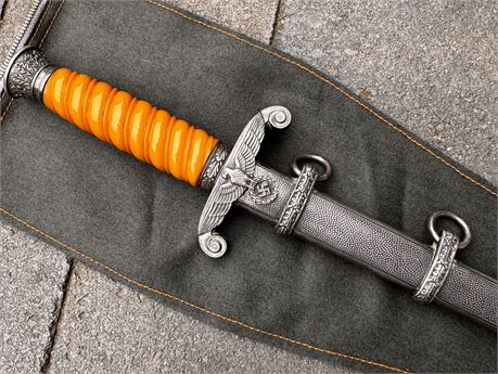 Army Dagger with Storage Bag, Orange Juice Grip