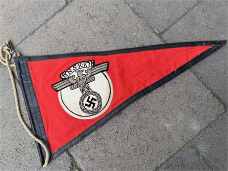 NSKK Car Pennant