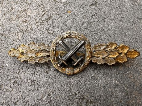 Luftwaffe Flight Clasp for "Schlachtflieger" Gold Class