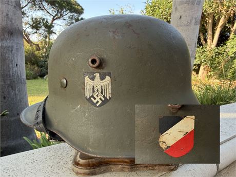 German M18 Transitional Helmet, Double Decal