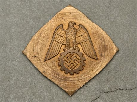 Original Uncut Stamping for Pioneer of Labor Badge