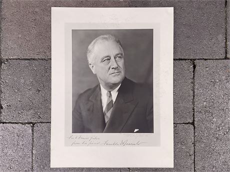 Franklin D. Roosevelt Dedicated 11x14 Photo