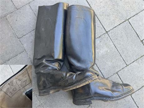 SS Boots, SS-VA Marked