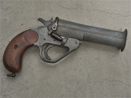WWII British Flare Gun