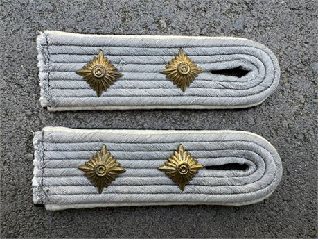 SS Haupsturmführer Infantry Shoulder Boards