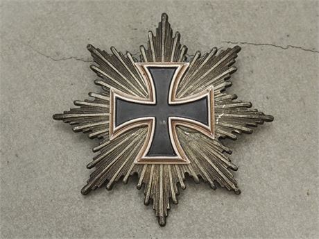 Reproduction Star to the Iron Cross