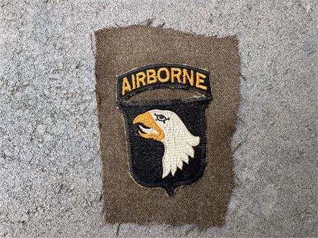 101st Airborne Patch, Uniform Removed