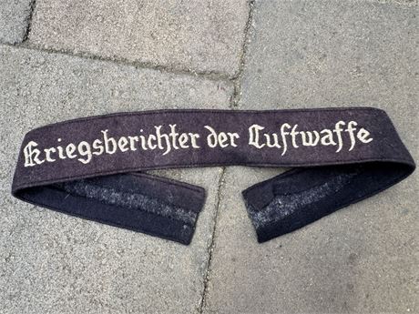 Kriegsberichter der Luftwaffe Cufftitle